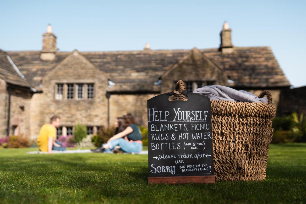 The Old Hall Inn Chinley Екстериор снимка